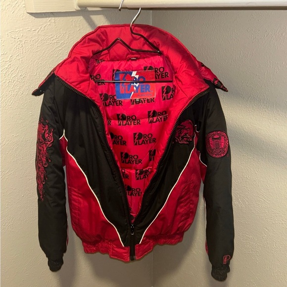 Pro Player 90s Arkansas Razorback Jacket - Picture 5 of 13